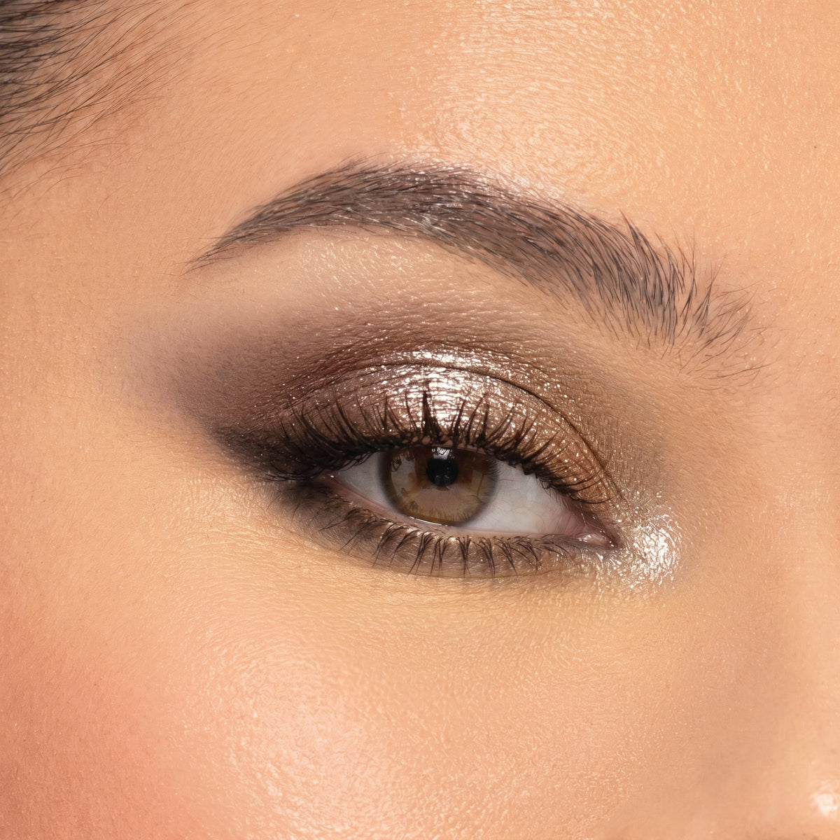 backstage-artistry-luxe-eye-quad-06-06-2026_PMG_Eyes_BQ_FilmNoirNude_Macro_MS_Edits_Biel_1_19602821-6efd-4a2e- Backstage Artistry Luxe Eye Quad