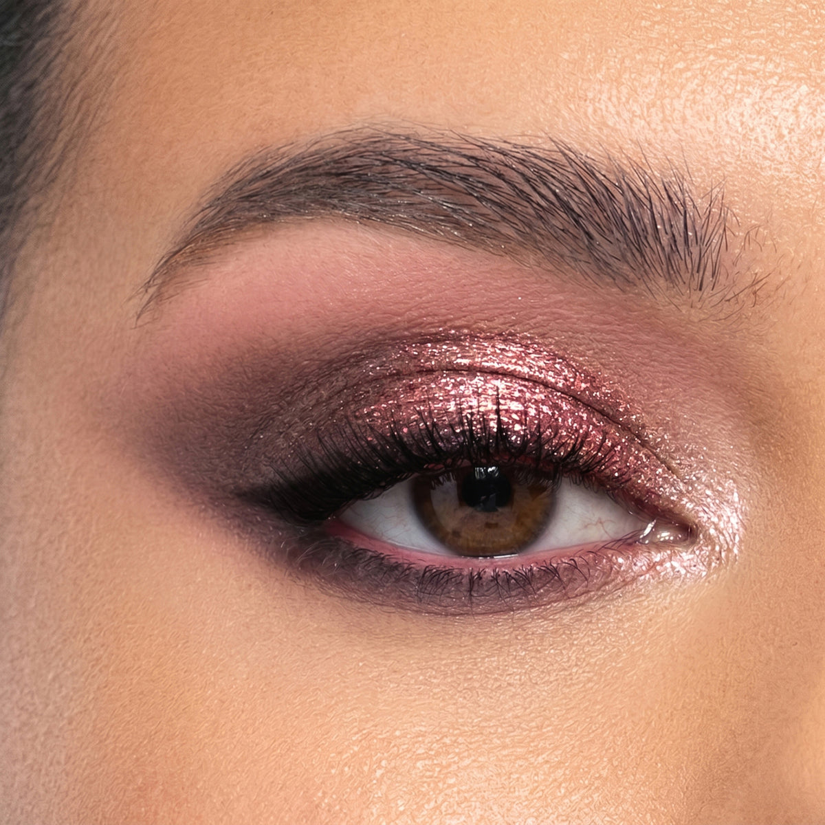 backstage-artistry-luxe-eye-quad-15-15-2026_PMG_Eyes_BQ_Rose_Macro_MS_Edits_Biel_1_9c71110b-ee88-4601-afda-d88 Backstage Artistry Luxe Eye Quad