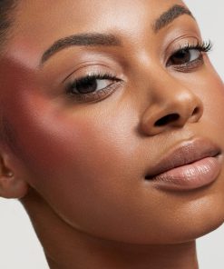 Divine Cream Blush: Legendary Glow Color Balm